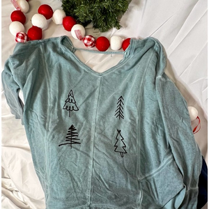 Maurices Teal Upcycled Long Sleeve Shirt Christmas Trees Size‎ Large